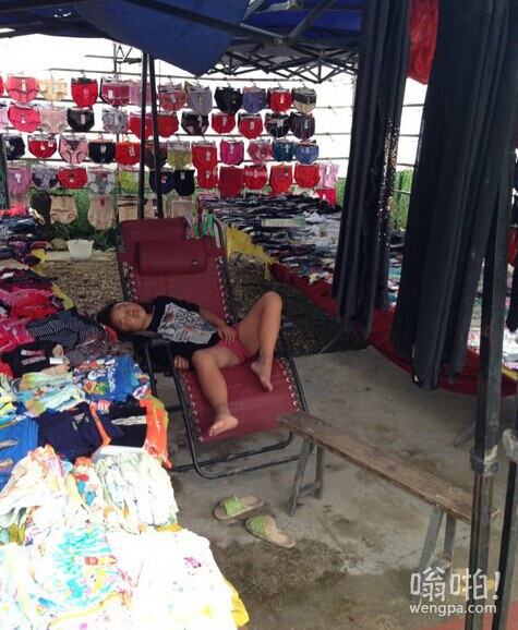 看，我穿的就是这款 可舒服了